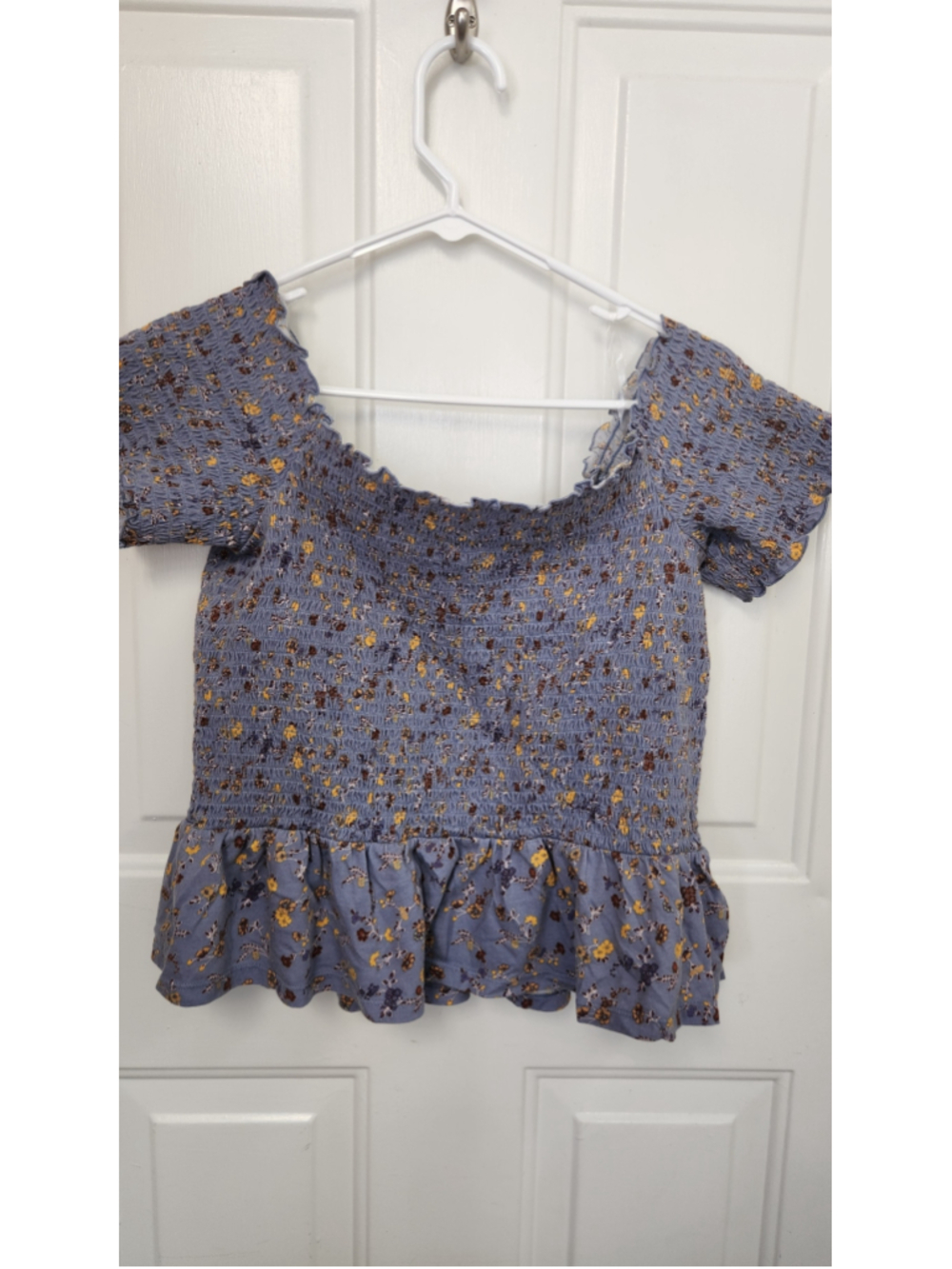 American Eagle Floral Smocked Peplum Top Blue Yellow Size XL